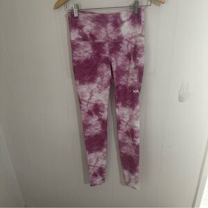 RVCA Purple and Pink Leggings with Unique Tie-Dye Design